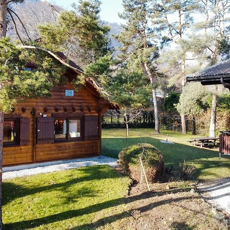 Le Chalet Bonheur Lathuile Exterior photo
